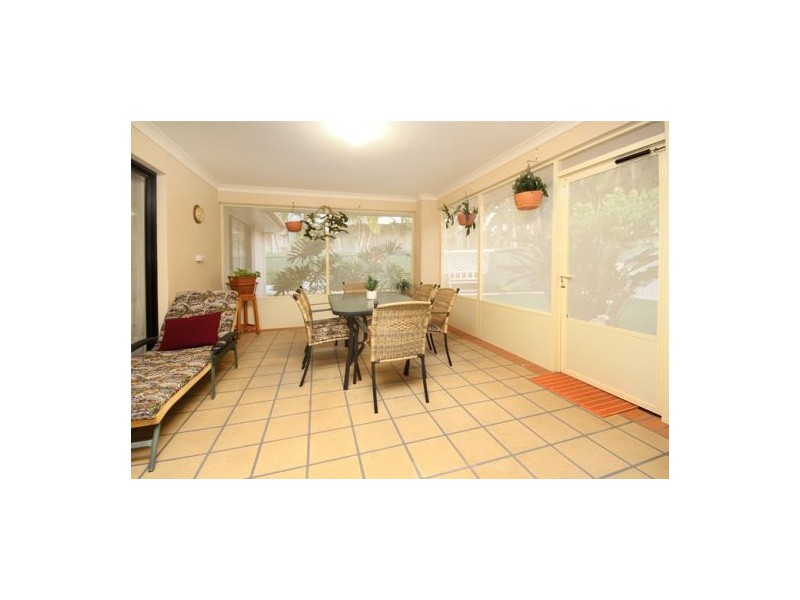 2 Grenada Way, Kawana Island QLD 4575