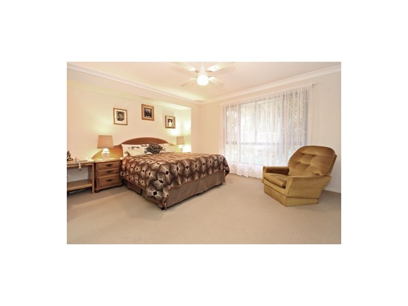 2 Grenada Way, Kawana Island QLD 4575