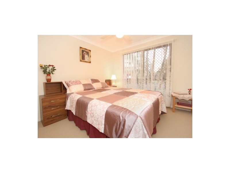 2 Grenada Way, Kawana Island QLD 4575