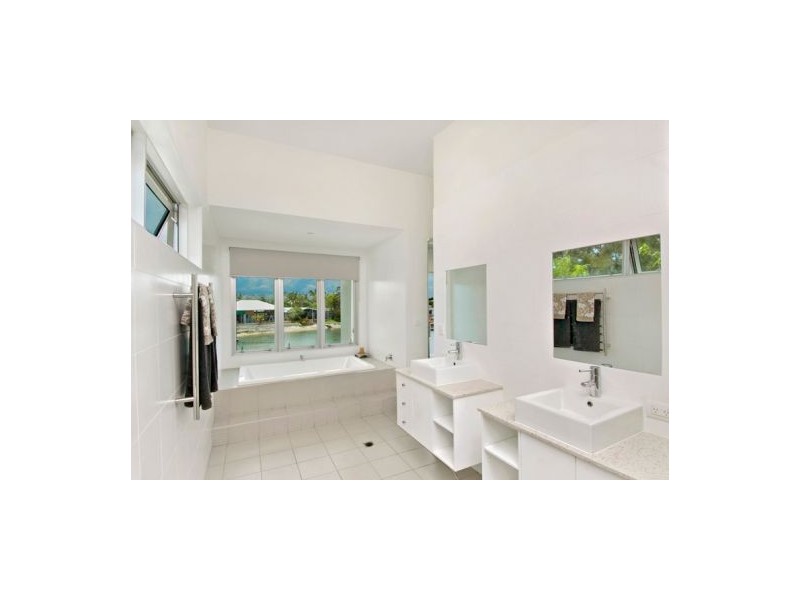 14 Yulunga Place, Mooloolaba QLD 4557