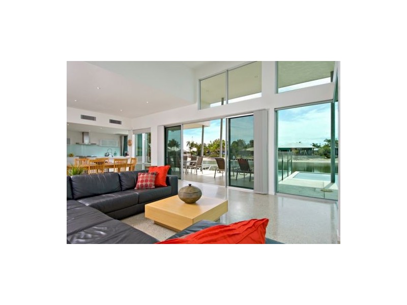14 Yulunga Place, Mooloolaba QLD 4557