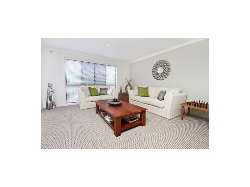 48 Wattlebird Drive, Twin Waters QLD 4564