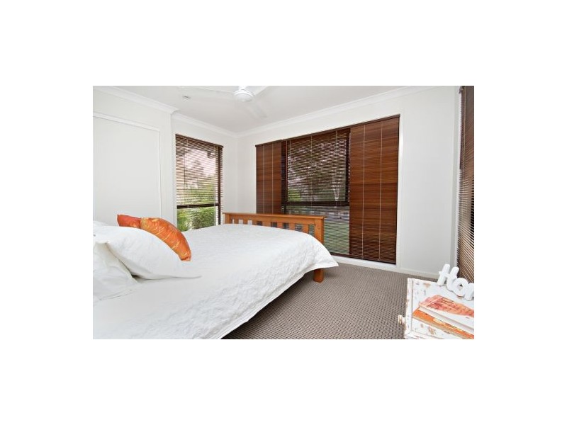 48 Wattlebird Drive, Twin Waters QLD 4564