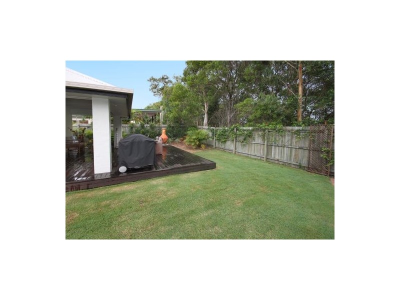 48 Wattlebird Drive, Twin Waters QLD 4564