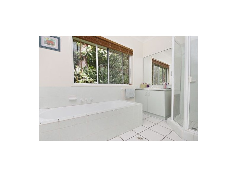 8 Mace Drive, Buderim QLD 4556