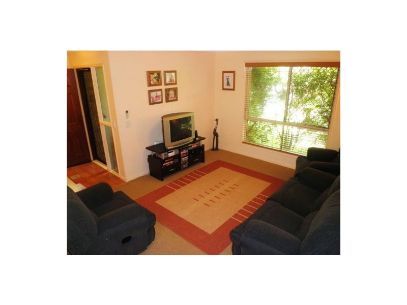 38 Oxford Close, Sippy Downs QLD 4556