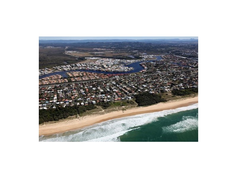 48 Parari Street, Warana QLD 4575