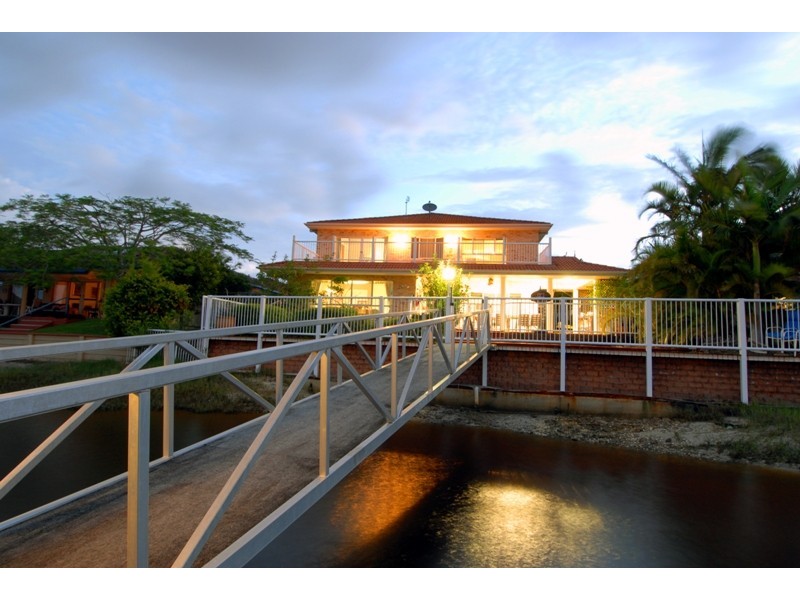 5 Plymouth Quay, Maroochydore QLD 4558