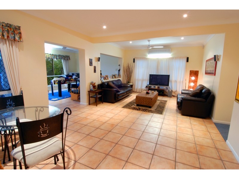 5 Plymouth Quay, Maroochydore QLD 4558