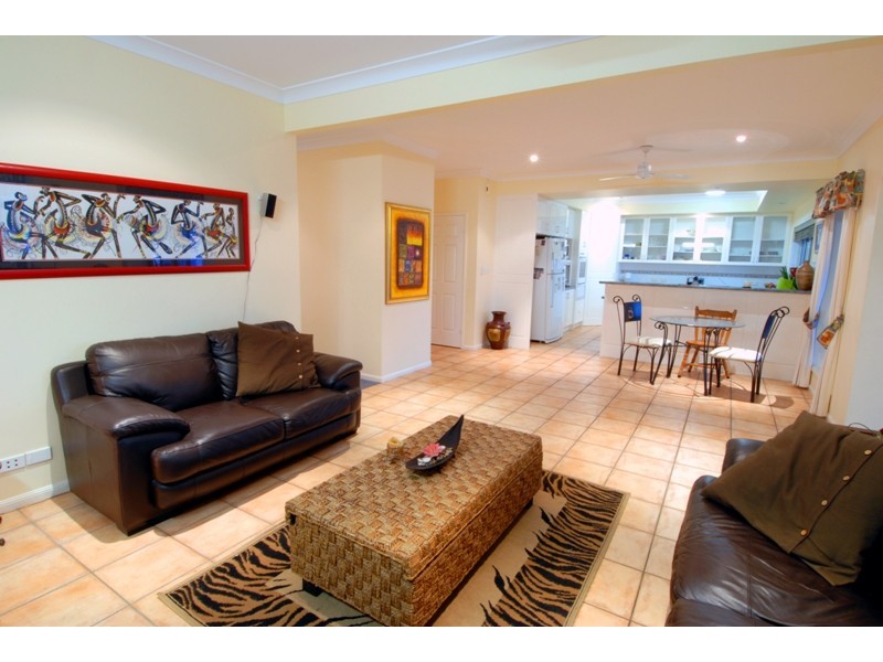 5 Plymouth Quay, Maroochydore QLD 4558