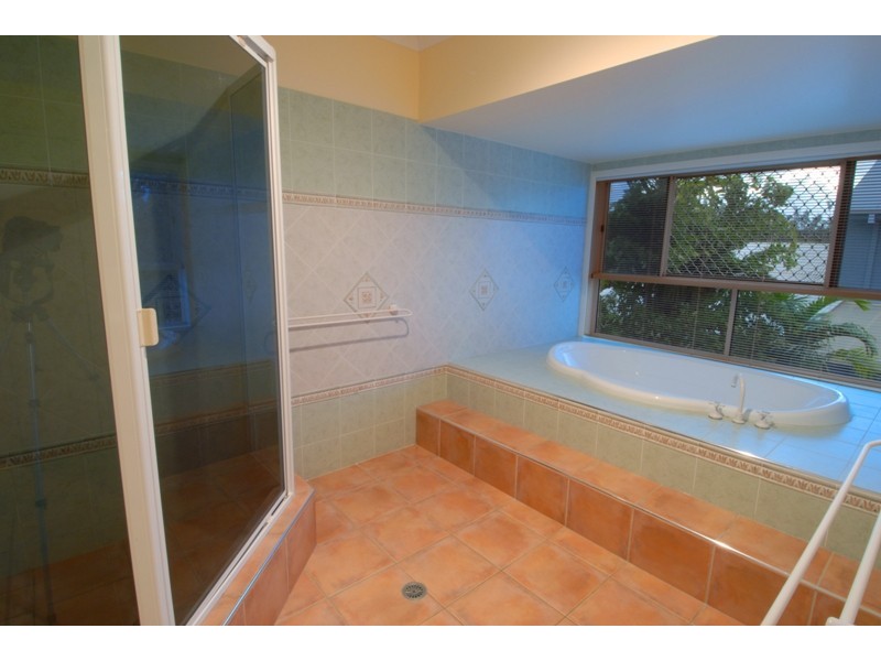 5 Plymouth Quay, Maroochydore QLD 4558