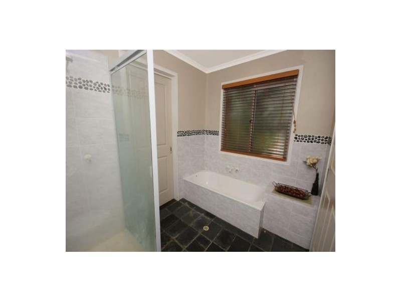 59 Panorama Drive, Nambour QLD 4560