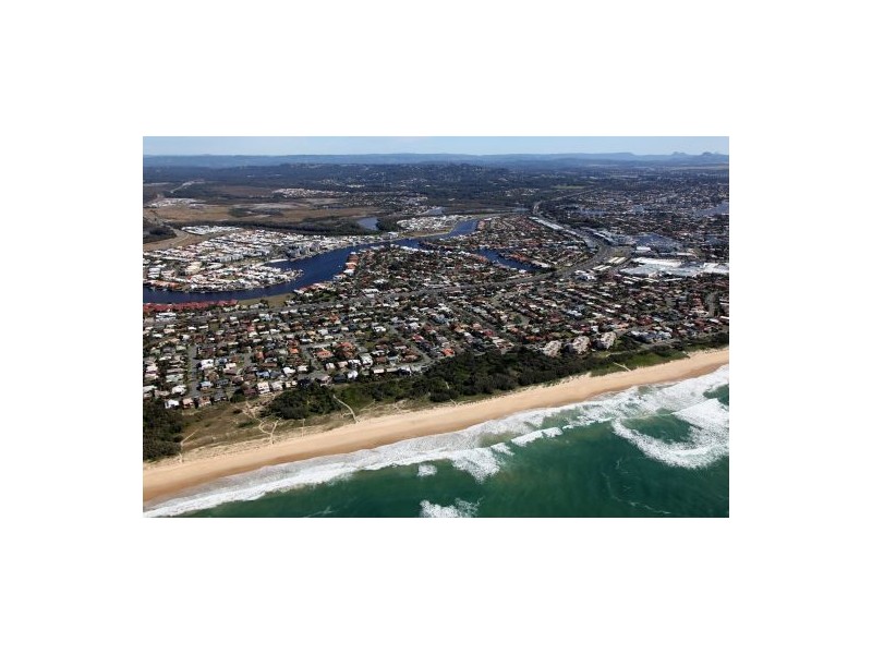 48 Parari Street, Warana QLD 4575