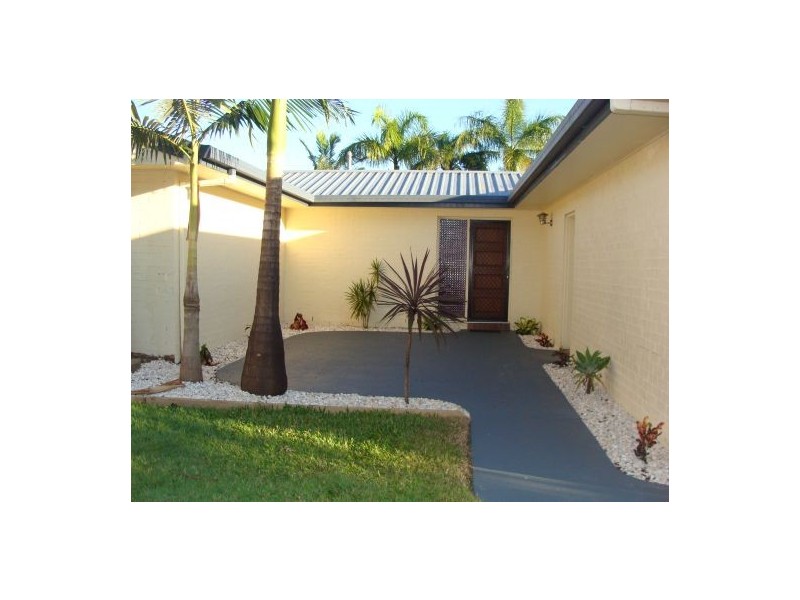 11 Deejay Street, Maroochydore QLD 4558