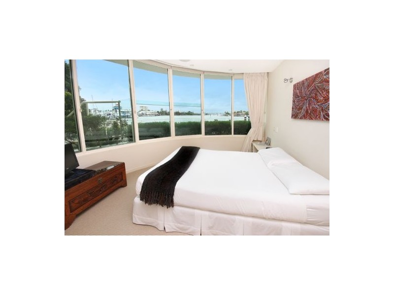 2/49 River Esplanade, Mooloolaba QLD 4557