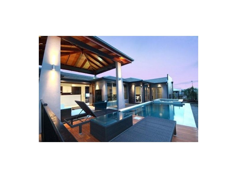 29 Ponytail Circuit, Mountain Creek QLD 4557