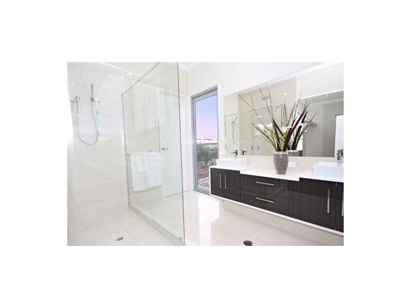 29 Ponytail Circuit, Mountain Creek QLD 4557