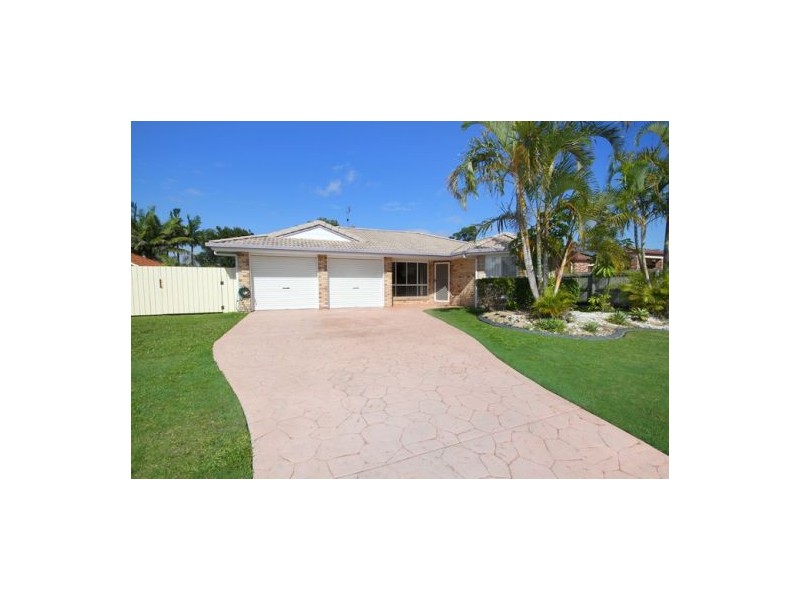 6 Dawson Street, Currimundi QLD 4551