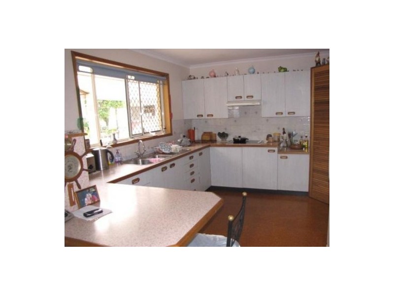 11 Osprey Street, Bli Bli QLD 4560