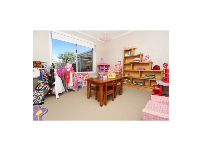 37 Point Cartright Drive, Buddina QLD 4575