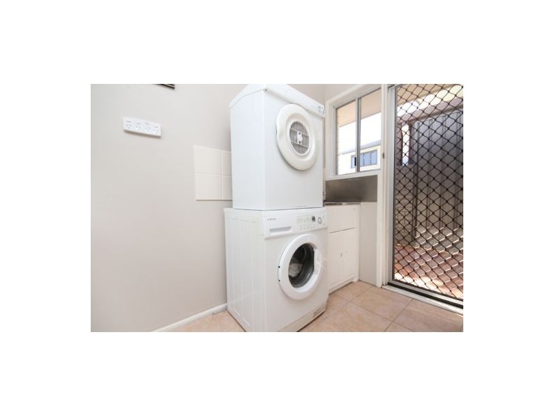 37 Point Cartright Drive, Buddina QLD 4575