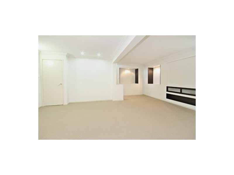 2 Kooringa Court, Maroochydore QLD 4558
