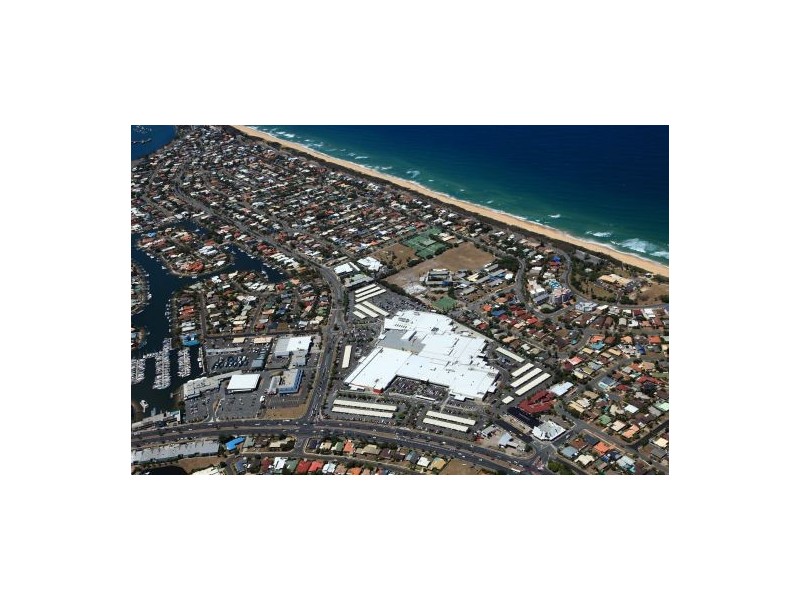 1/8 Point Cartwright Drive, Buddina QLD 4575