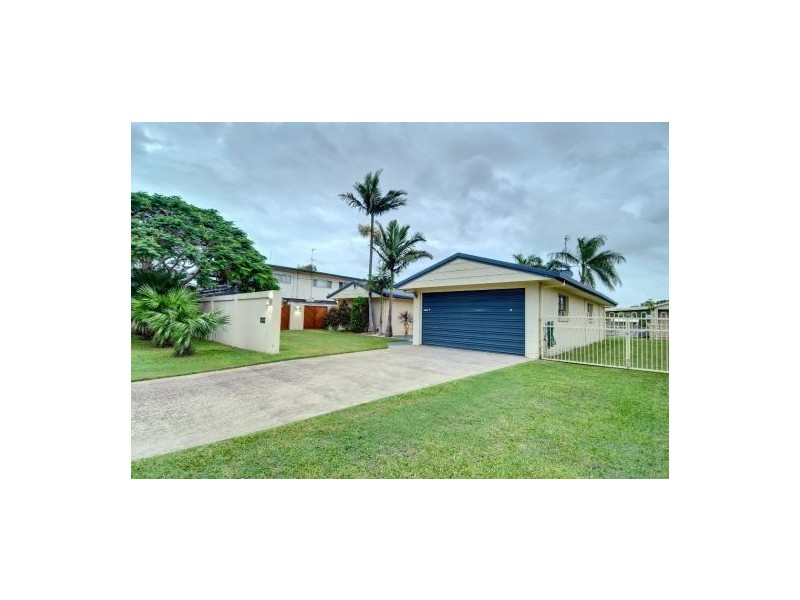 11 Deejay Street, Maroochydore QLD 4558