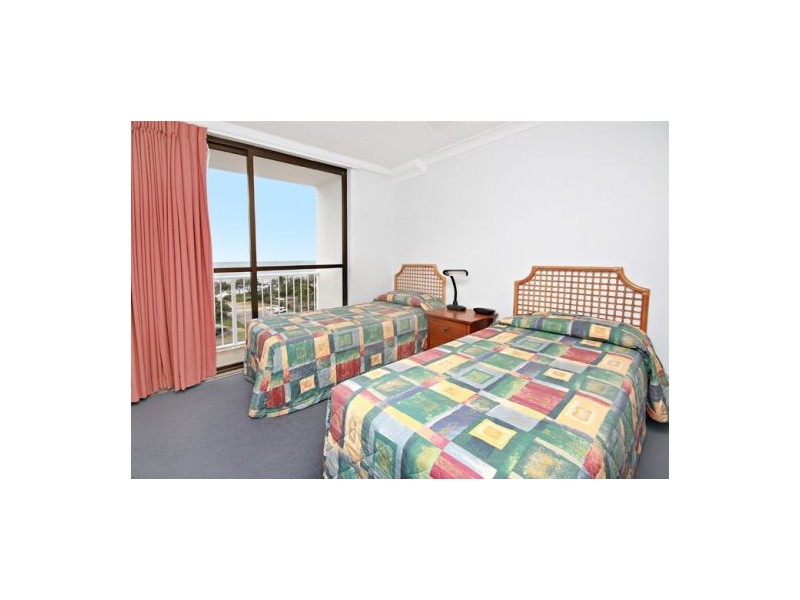 33 ‘Elouera Tower’ 81 Sixth Ave, Maroochydore QLD 4558