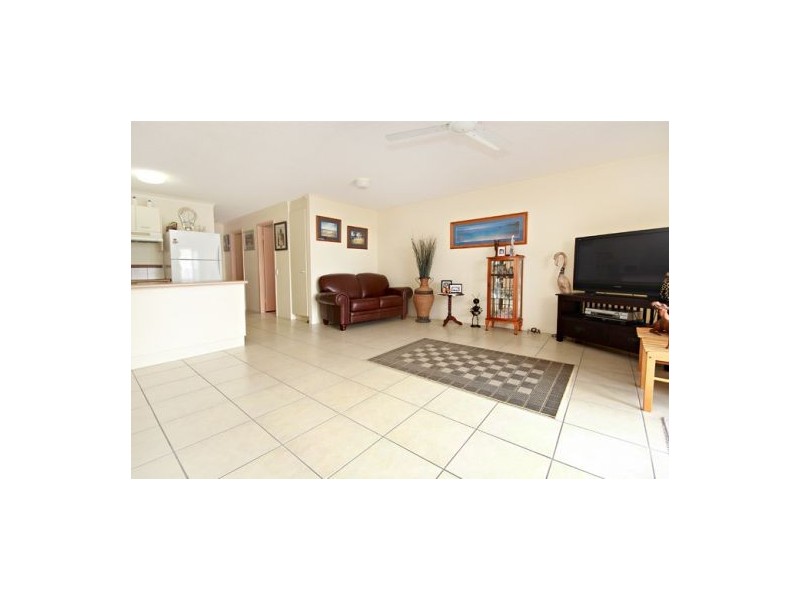18 ‘The Beach Houses’ 43 Sixth Ave, Maroochydore QLD 4558