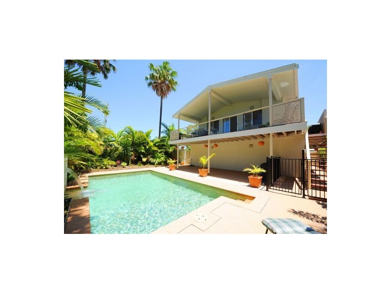 20 Poinsettia Avenue, Mooloolaba QLD 4557