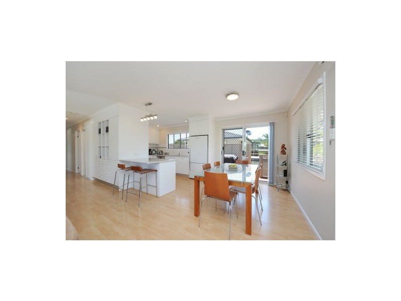 20 Poinsettia Avenue, Mooloolaba QLD 4557