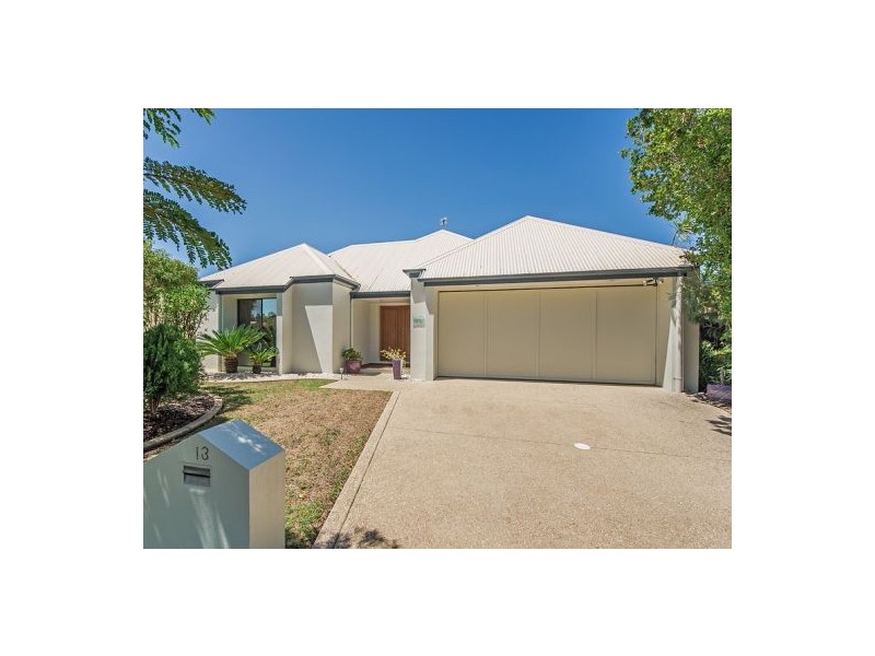 13 Fantail Place, Twin Waters QLD 4564