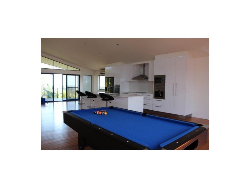 63 Tantula Road West, Alexandra Headland QLD 4572