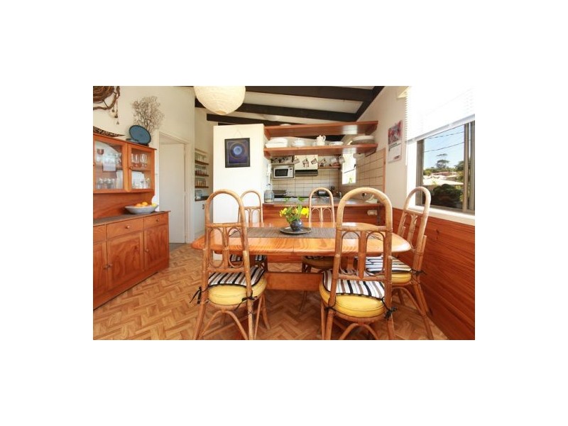 28 Tombarra Street, Mooloolaba QLD 4557