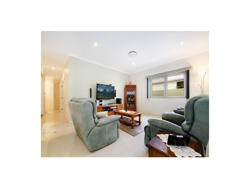 32 Hetherington Drive, Twin Waters QLD 4564