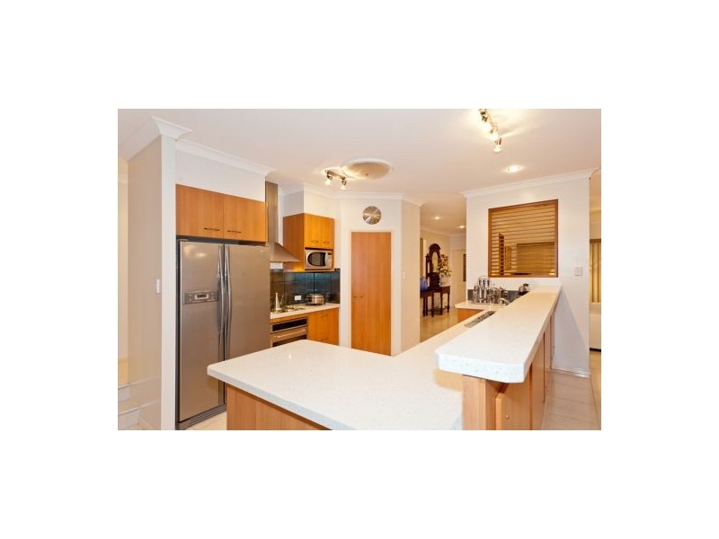 33 Panorama Drive, Nambour QLD 4560