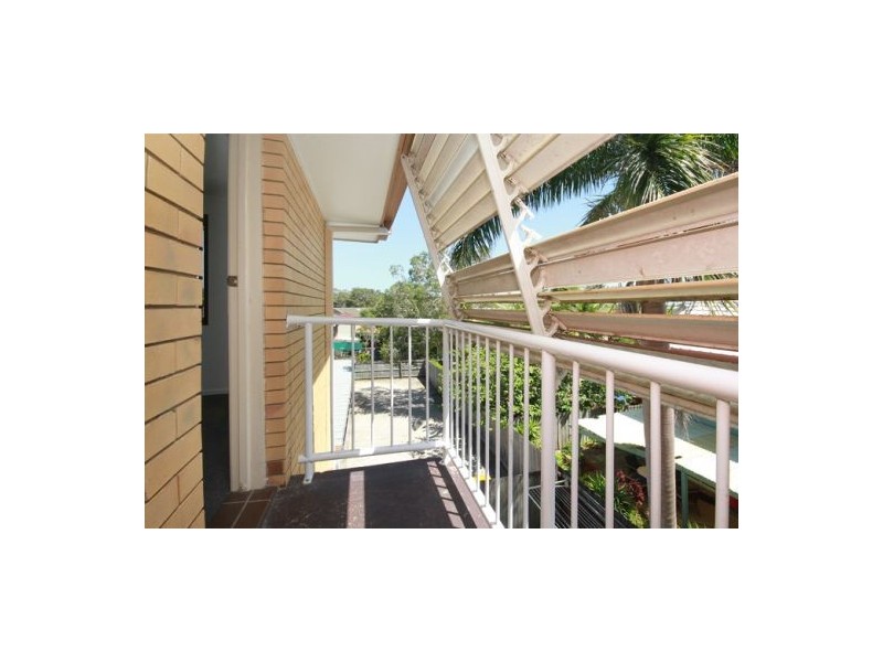 5 ‘Pinnaroo’ 27 Walan Street, Mooloolaba QLD 4557