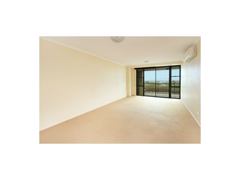 Unit 307 ‘Aleutian at Seaforth’, 98 Alexandra Parade, Alexandra Headland QLD 4572