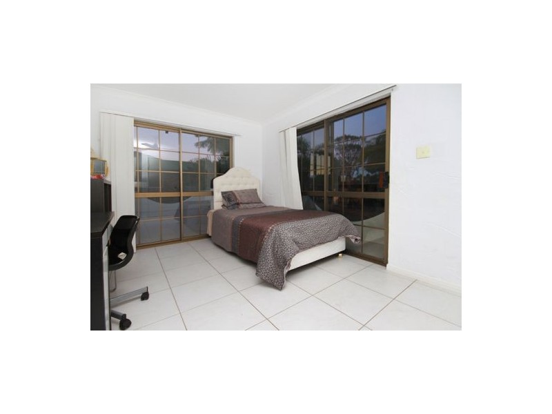 104 Goonawarra Drive, Mooloolaba QLD 4557