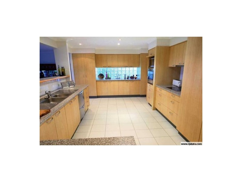66 Buderim Avenue, Alexandra Headland QLD 4572