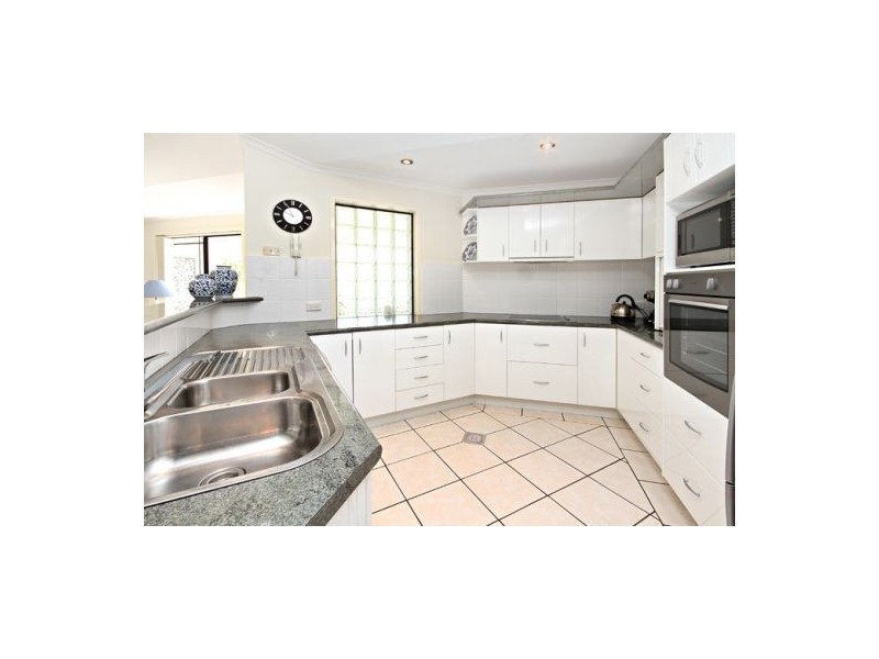 25 Hazeltine Court, Maroochydore QLD 4558