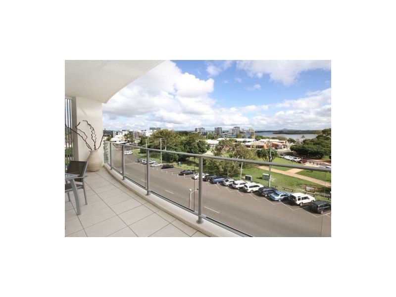 Apt 401 ‘The Dunes’, 27 Cotton Tree Parade, Cotton Tree QLD 4558