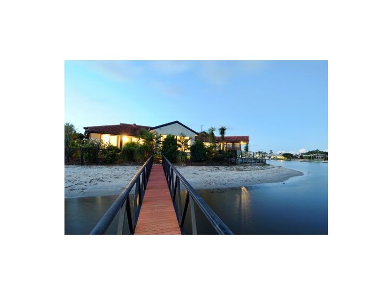 11 Chiswell Place, Maroochydore QLD 4558
