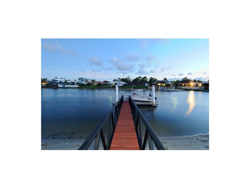 11 Chiswell Place, Maroochydore QLD 4558