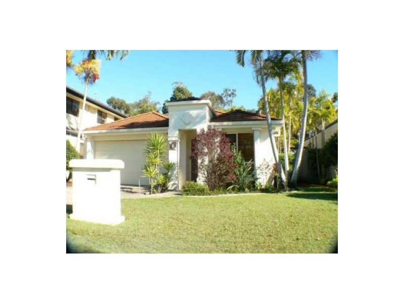 8 Sunview Dr, Twin Waters QLD 4564