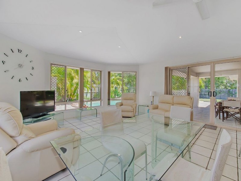 2 Tassel Place, Twin Waters QLD 4564