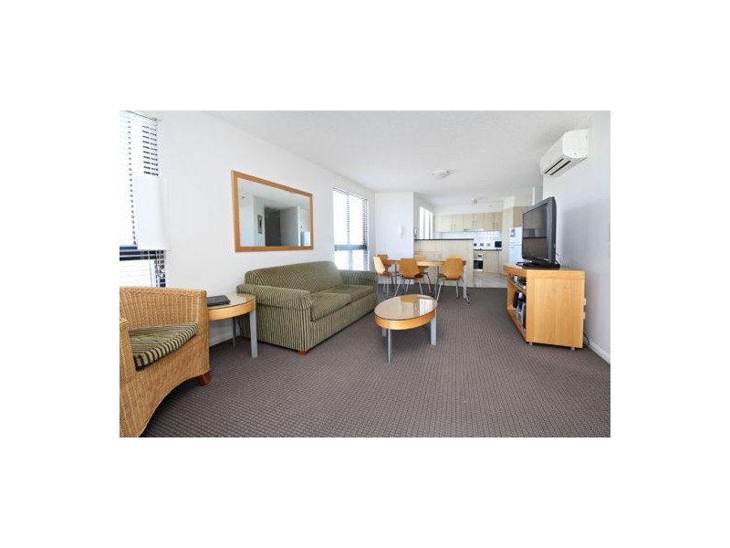 75 “Catalina 2″ 53 Sixth Ave, Maroochydore QLD 4558