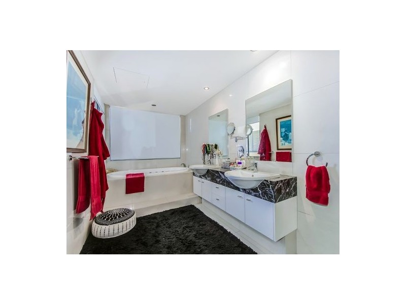 Unit 20 ‘Central Park’, 39 Kingsford Smith Parade, Maroochydore QLD 4558