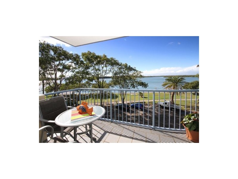 Apt 7 ‘Points North’, 16 Picnic Point Esplanade, Maroochydore QLD 4558